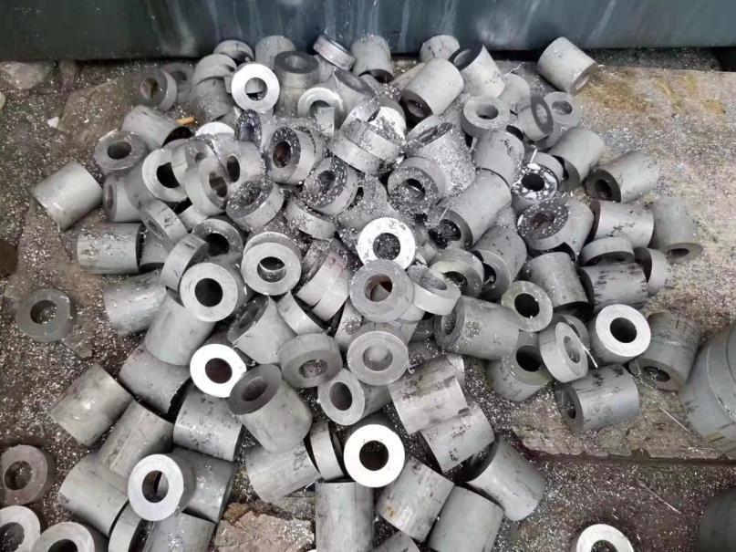 不锈钢钢管零切